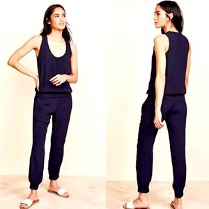 Monrow Zip up Crepe Sleeveless Jumpsuit in Navy Blue Pockets Rayon Size XS